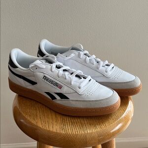 Reebok, men’s sneakers, size 11